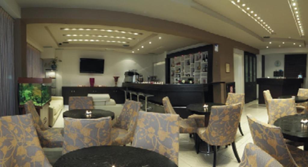 טריפוליס Ceragio Hotel & Apartments מראה חיצוני תמונה